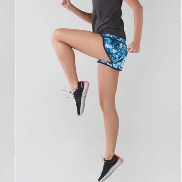 Lululemon Run: Speed Short *4-way Stretch - Picture 1 of 12